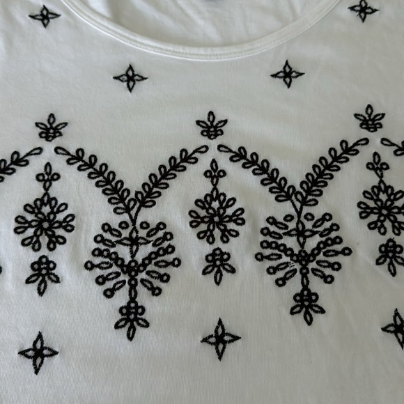Karen Scott women’s Embroidered Top NWT XXL - Picture 3 of 5